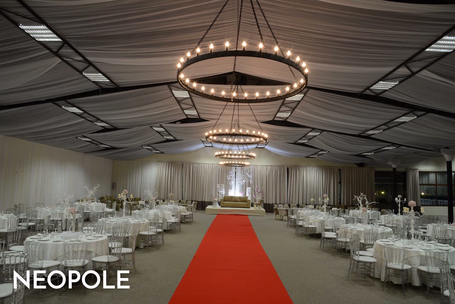 Neopole le Palais